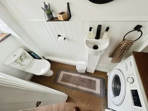 WC- click for photo gallery